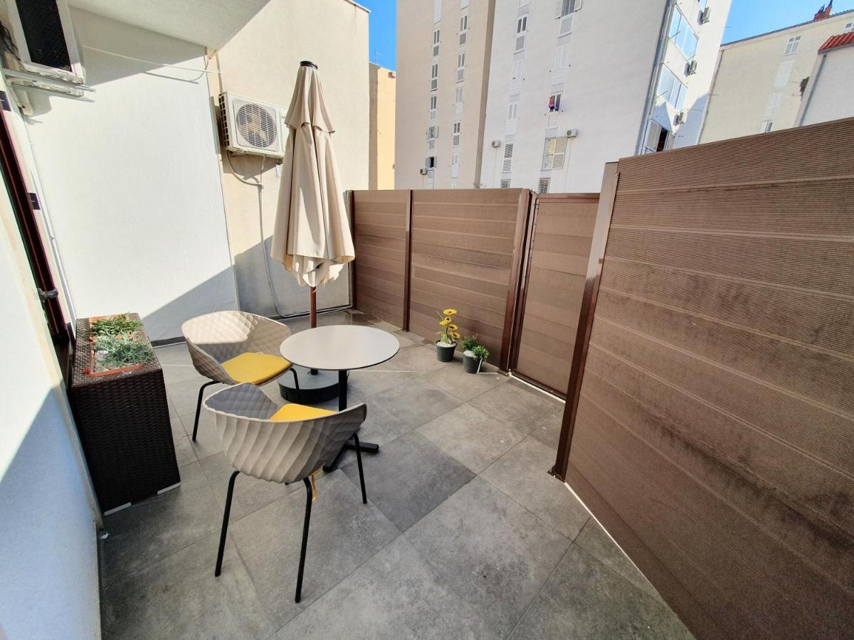 Apartmani Majic ماكارسكا المظهر الخارجي الصورة