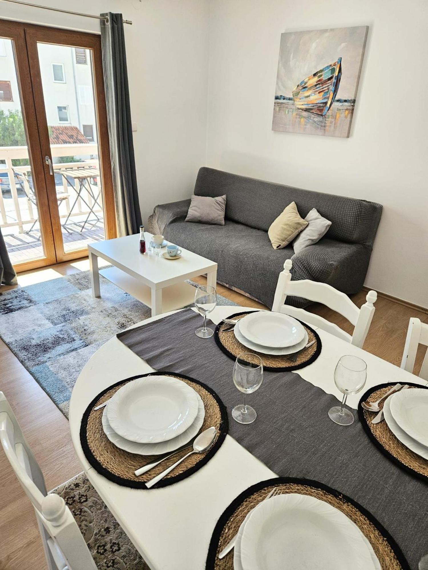Apartmani Majic ماكارسكا المظهر الخارجي الصورة