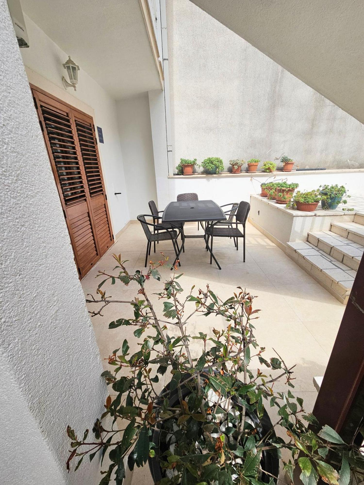 Apartmani Majic ماكارسكا المظهر الخارجي الصورة