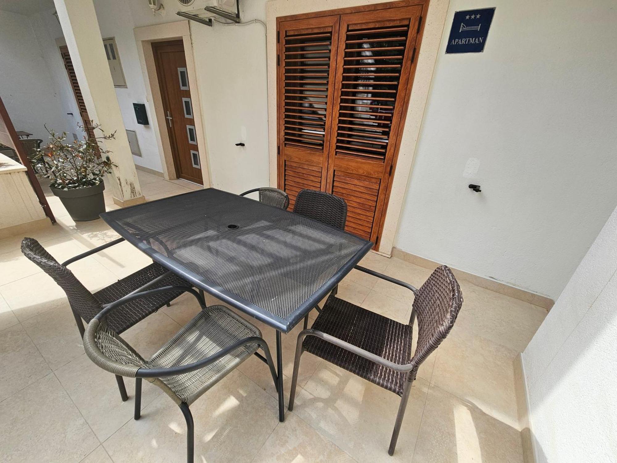 Apartmani Majic ماكارسكا المظهر الخارجي الصورة